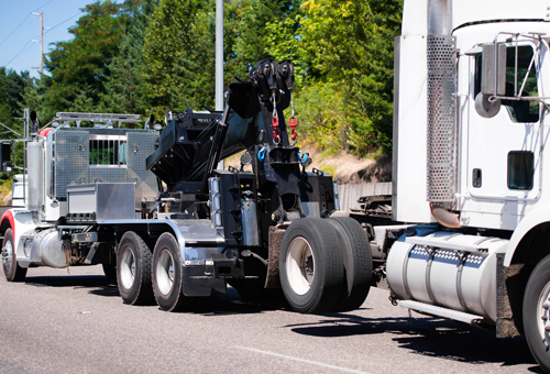 Heavy Duty Towing Service in the Mississippi Gulf Coast